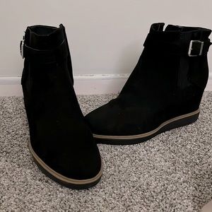 Black Suede ankle boots, size 8,Dr Scholls comfort high heel.